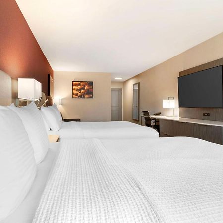 Best Western Plus Temecula Wine Country Hotel & Suites Εξωτερικό φωτογραφία