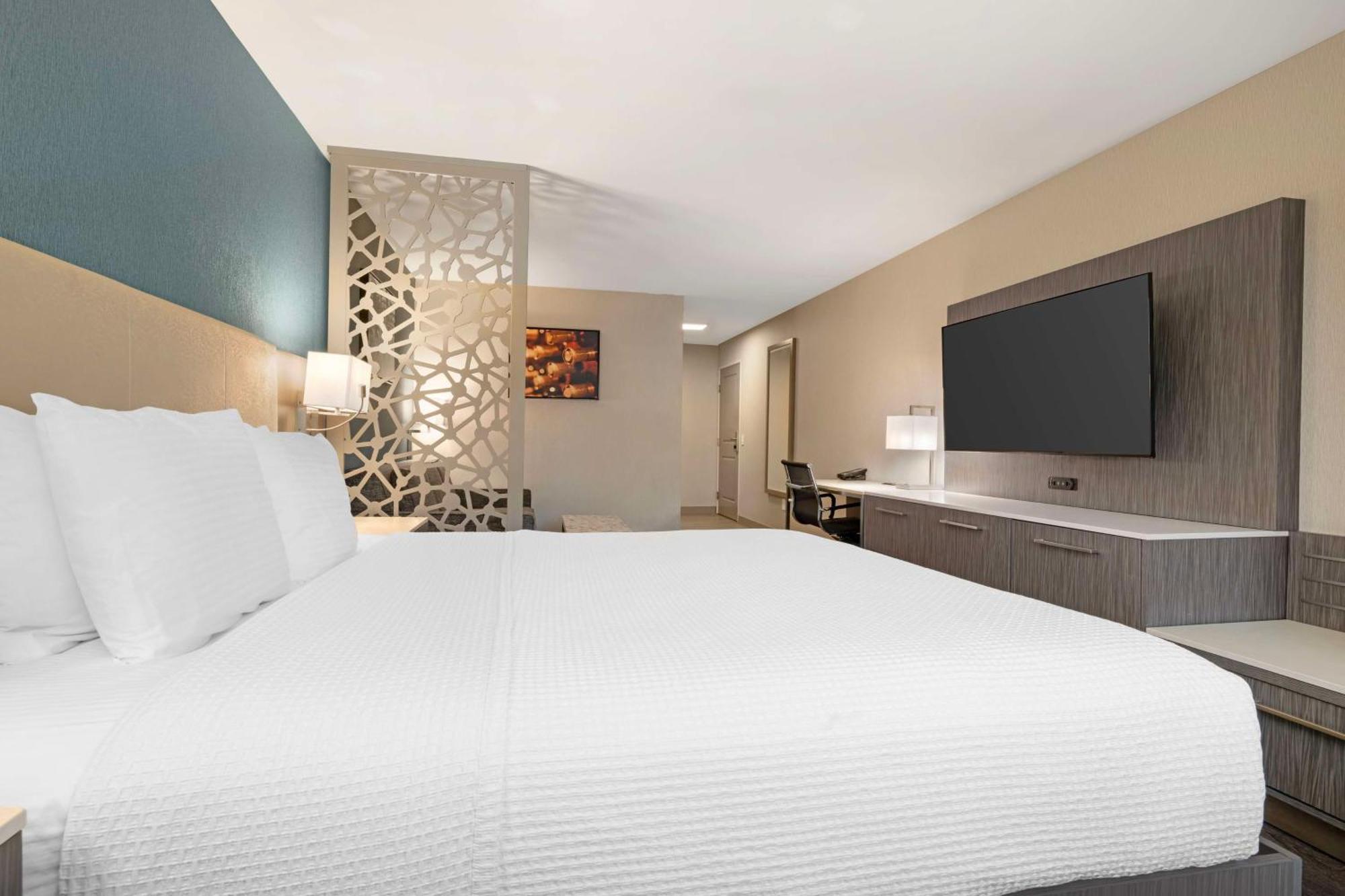 Best Western Plus Temecula Wine Country Hotel & Suites Εξωτερικό φωτογραφία