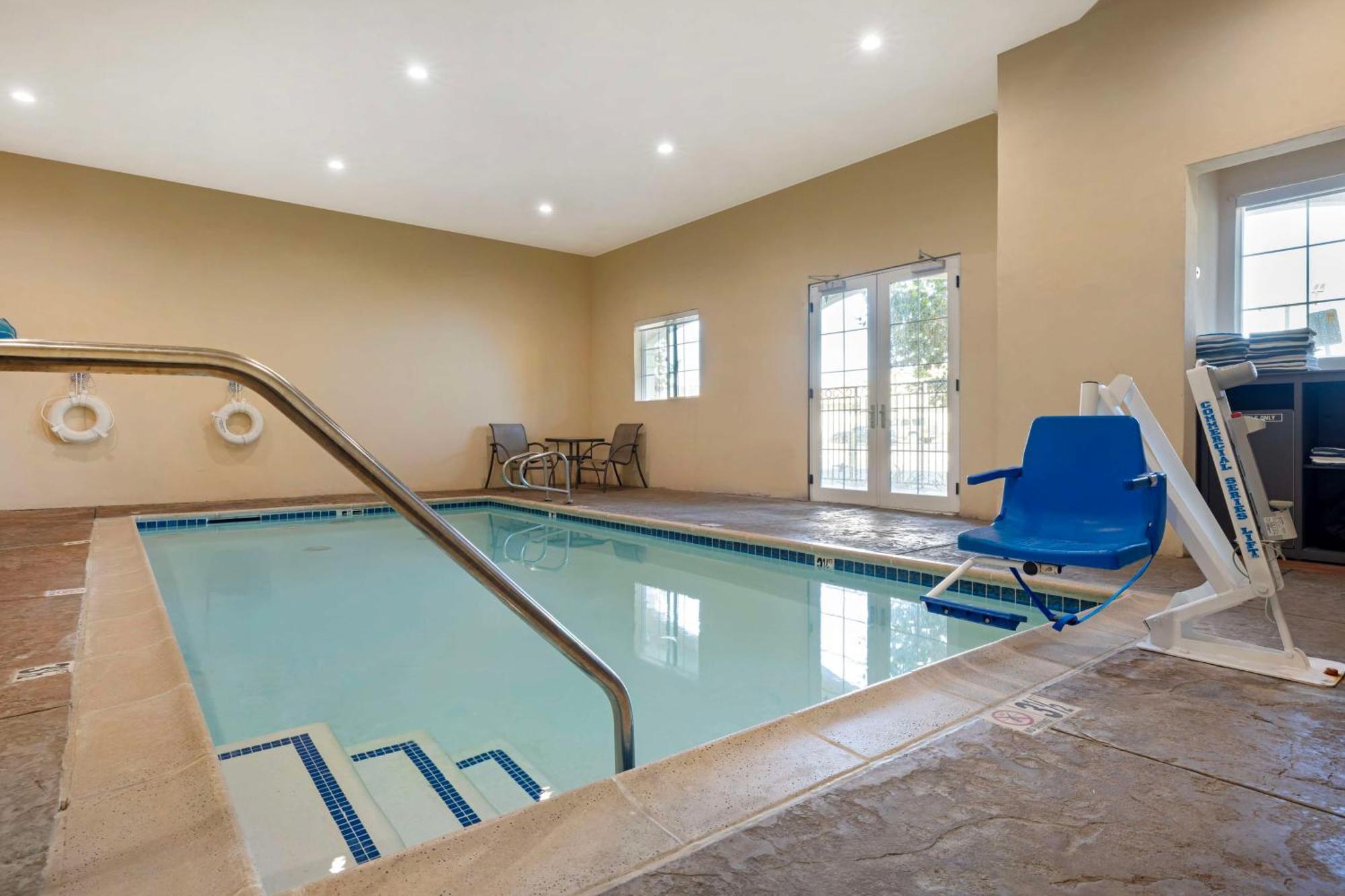 Best Western Plus Temecula Wine Country Hotel & Suites Εξωτερικό φωτογραφία